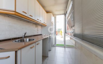 Property slide 22
