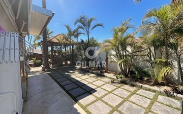 Property slide 7