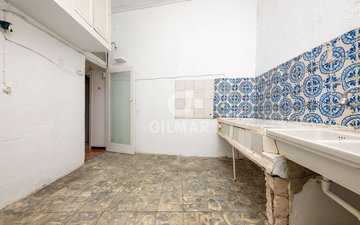 Property slide 22