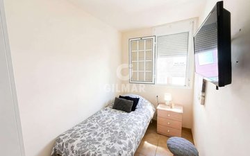 Property slide 22