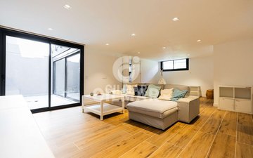 Property slide 18