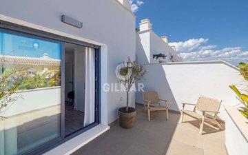 Property slide 40