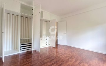Property slide 47
