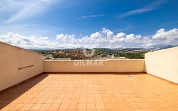 Property slide 34