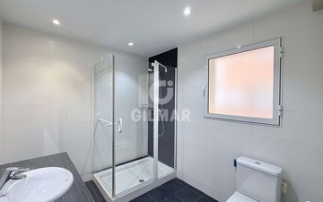 Property slide 23