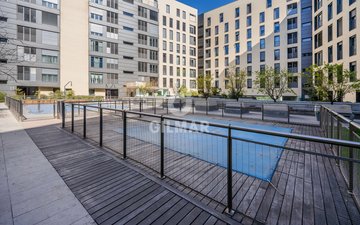 Property slide 35