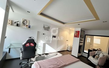 Property slide 31