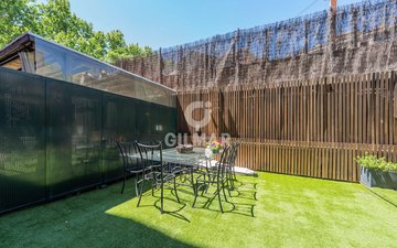 Property slide 25