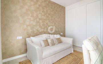 Property slide 28