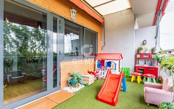 Property slide 30