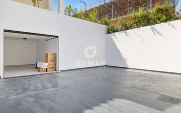 Property slide 35