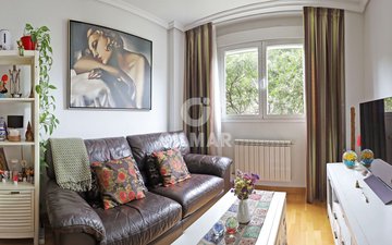 Property slide 30