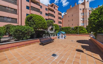 Property slide 17