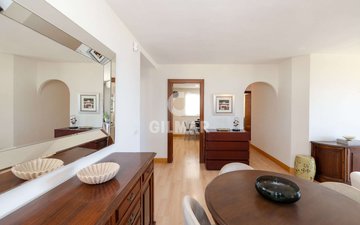 Property slide 19