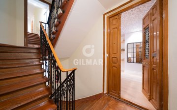 Property slide 39