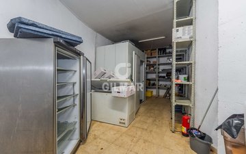 Property slide 25