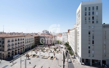 Property slide 25
