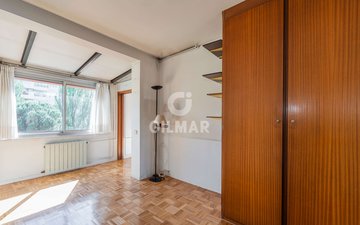 Property slide 16