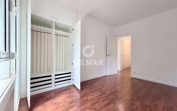 Property slide 44