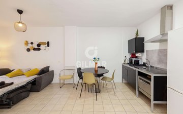 Property slide 6