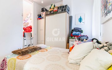 Property slide 18