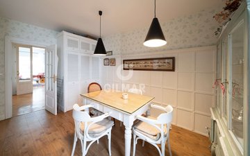 Property slide 21