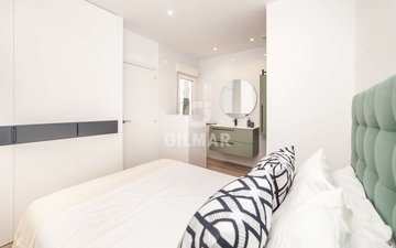 Property slide 25