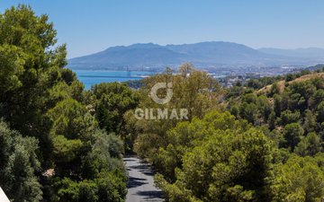 Property slide 28