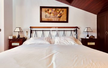 Property slide 30