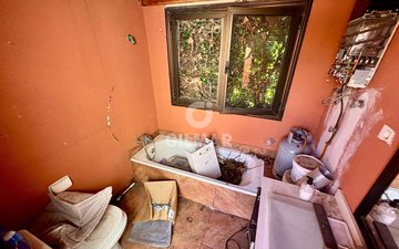 Property slide 23