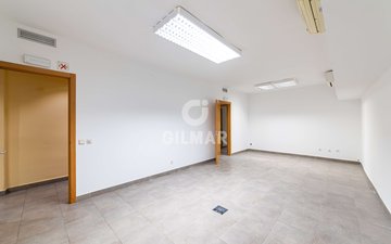 Property slide 24