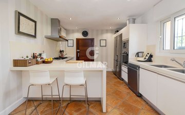 Property slide 31