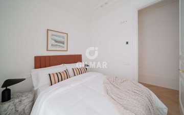 Property slide 22