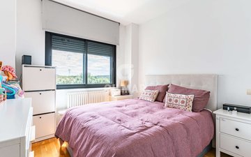 Property slide 23