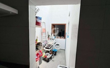 Property slide 23