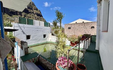 Property slide 47
