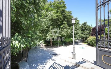 Property slide 30