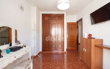 Property slide 31