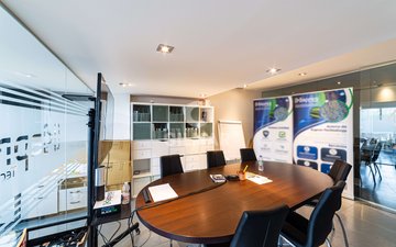Property slide 15