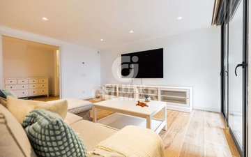 Property slide 22