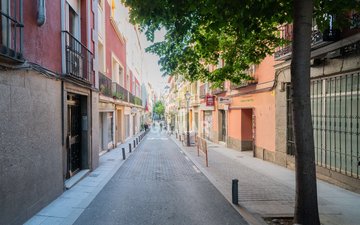 Property slide 35