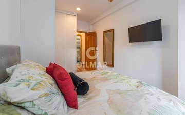 Property slide 10