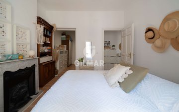 Property slide 21
