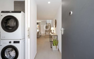 Property slide 21