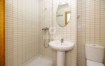 Property slide 19