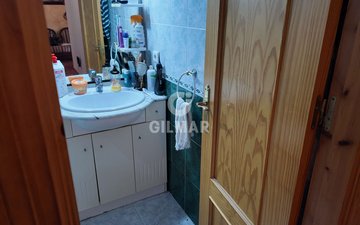 Property slide 19
