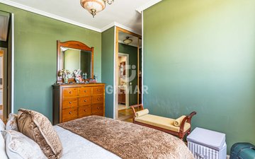 Property slide 24