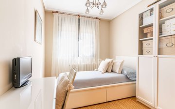 Property slide 15
