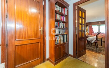 Property slide 25