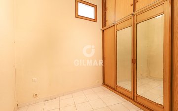 Property slide 15